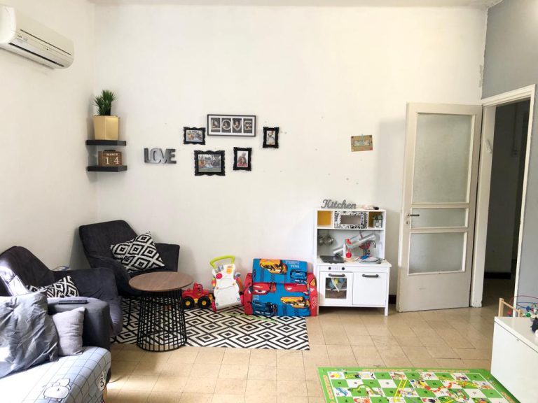דירת 2.5 חדרים למכירה בהרצל המבוקש, פתח- תקווה